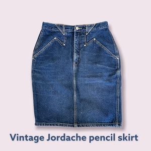 Vintage Jordache pencil jean skirt, size 11